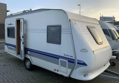Hobby De luxe Easy 460 UFE Bevrijdingsdag open