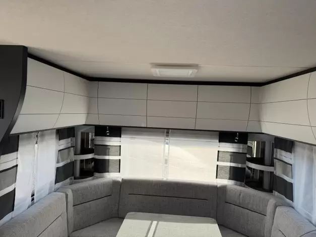 Hobby Excellent Edition 460 UFE