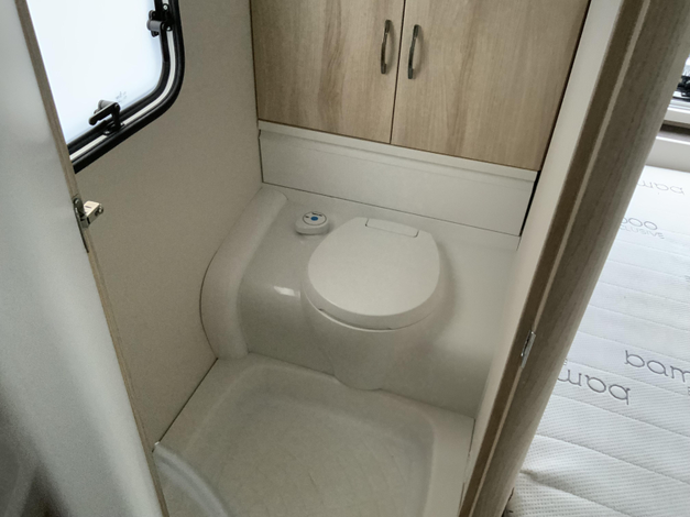 Hobby De Luxe 540 KMFE 9 Zondag 8 maart open (1032154)