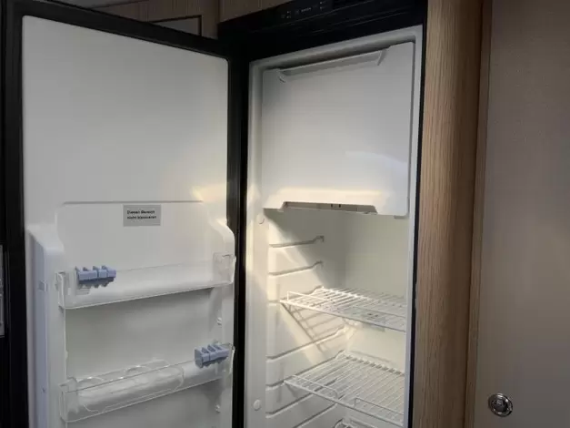 LMC Sassino 470 K Comfort pakket + Luifel