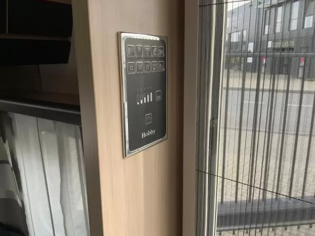 Hobby De Luxe Edition 460 LU