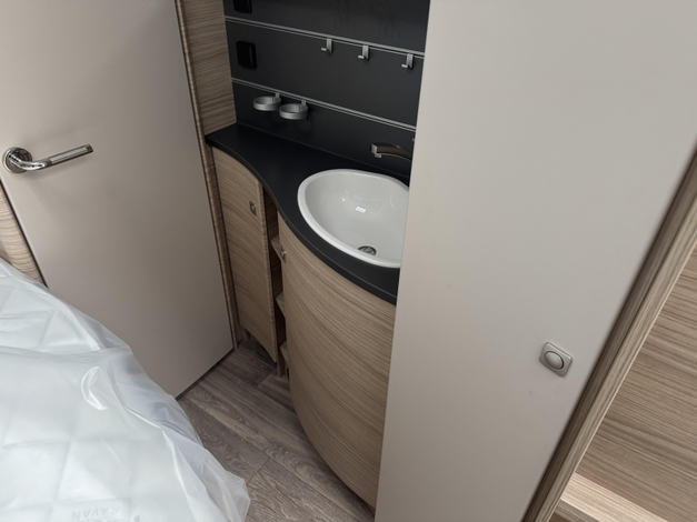 Fendt Bianco Activ 390 FHS Zondag 8 maart open (1031834)