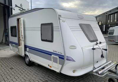 Hobby De Luxe 460 UFE