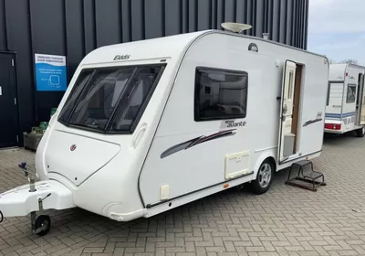Elddis Avante 462 Bevrijdingsdag open