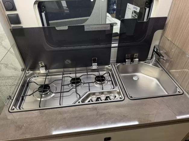 Fendt Tendenza 465 SFB