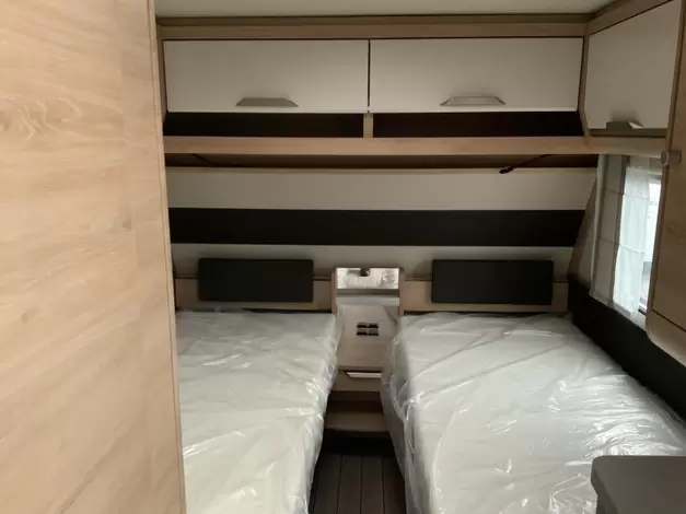 Knaus Sudwind 60 Years 460 EU