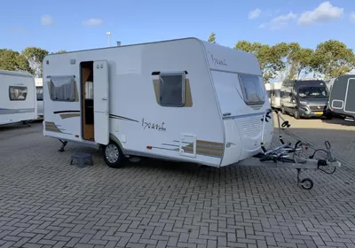 Weinsberg Ixus 450