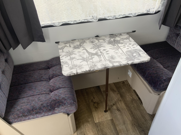 Adria Forma 4152 (1055154)