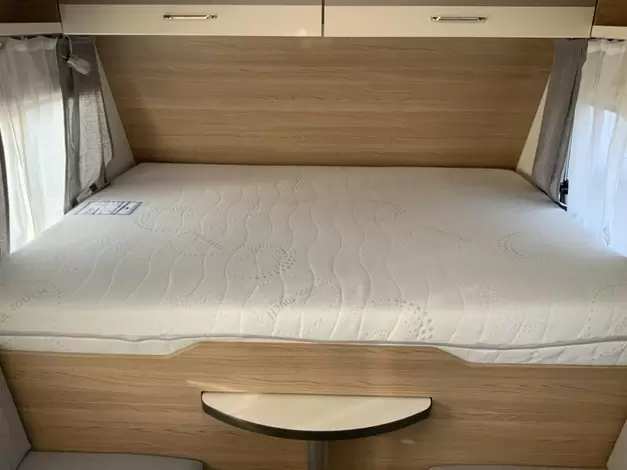 LMC Sassino 470 K Comfort pakket + Luifel