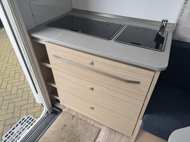 Fendt Bianco Activ 390 FHS Zondag 8 maart open (1031834)