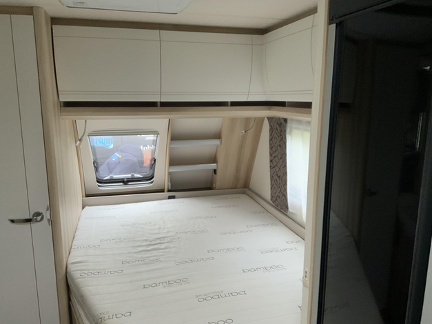 Hobby De Luxe 540 KMFE 9 Zondag 8 maart open (1032154)