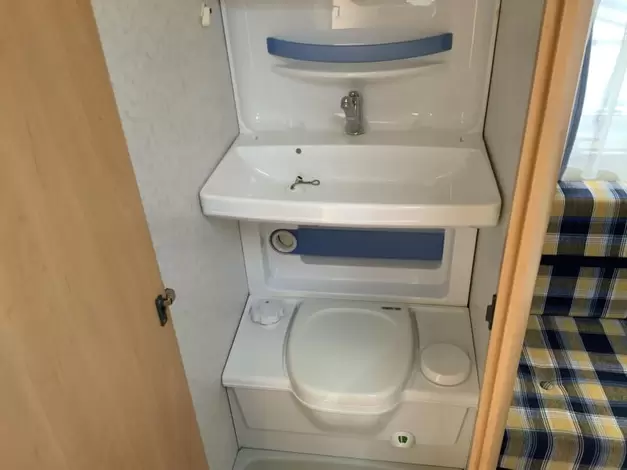 Hobby De Luxe 400 SF