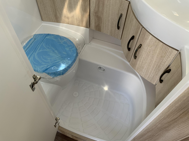 Hobby De Luxe 490 KMF (1054030)