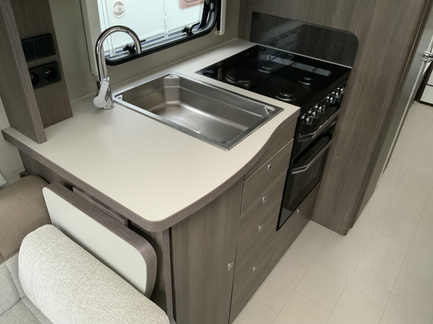 Elddis Affinity 574 Zondag 8 maart open (1028078)