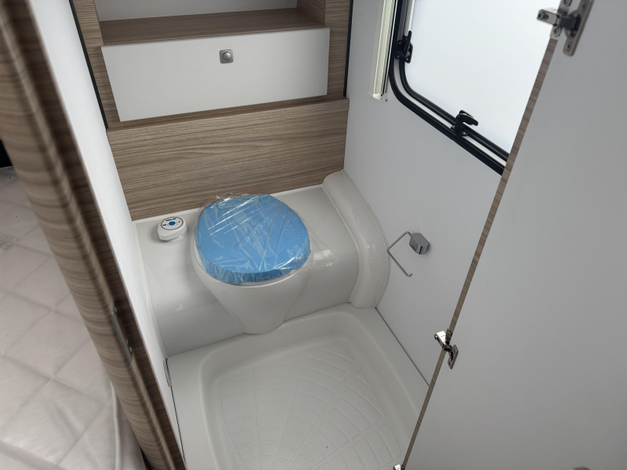 Fendt Bianco Activ 390 FHS Zondag 8 maart open (1031834)