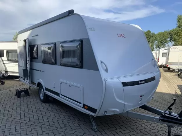 LMC Sassino 470 K Comfort pakket + Luifel
