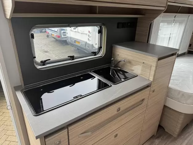 Fendt Bianco Activ 515 SGE