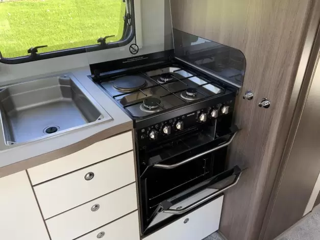 Elddis Affinity 574 Zondag 8 maart open (973106)