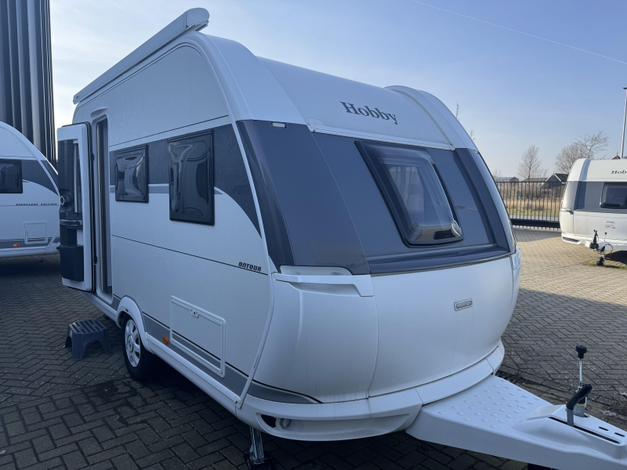 Hobby On Tour 390 SF Zondag 8 maart open (1022910)