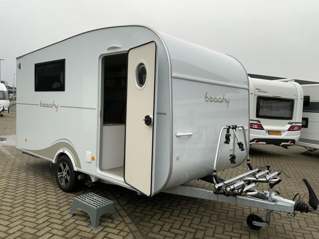 Hobby Beachy 450 (1035737)