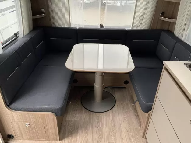 Fendt Tendenza 515 SG