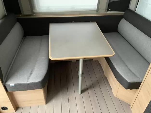 Knaus Sudwind 60 Years 460 EU