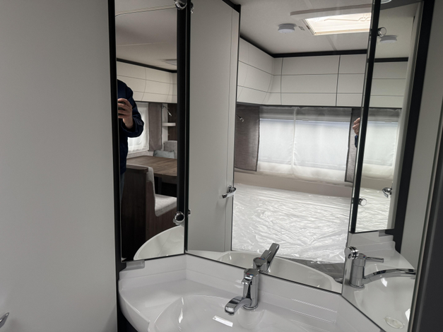 Hobby Excellent Edition 650 KMFE